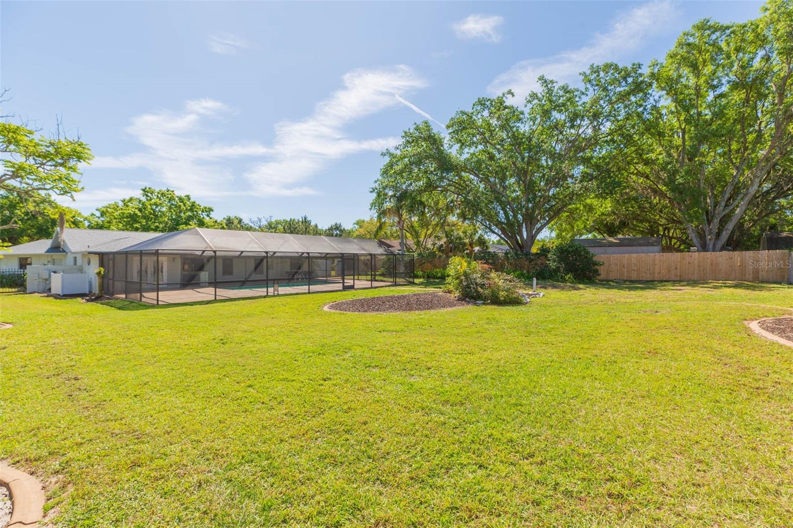 12208 ELSMERE CT, THONOTOSASSA, FL, 33592