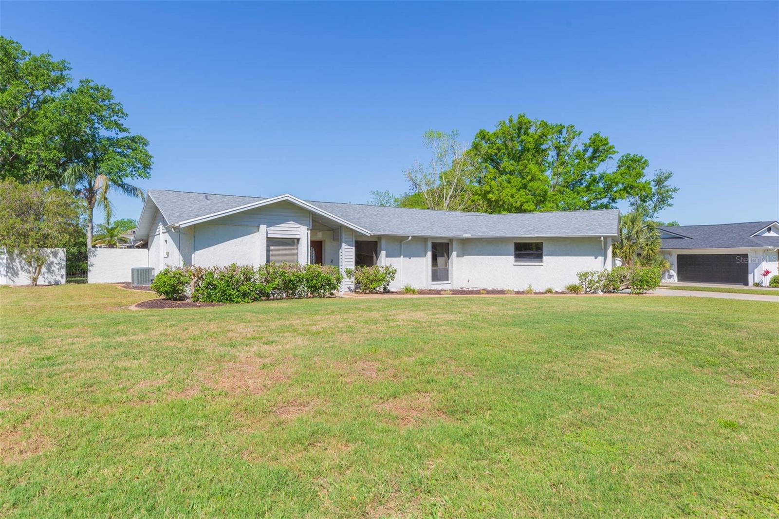 12208 ELSMERE CT, THONOTOSASSA, FL, 33592