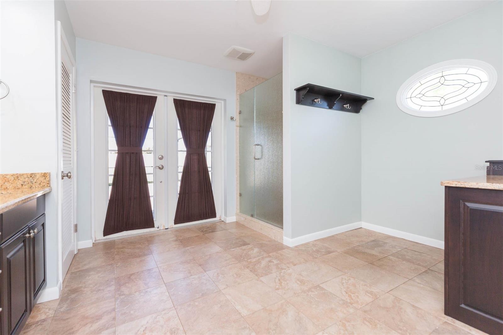 12208 ELSMERE CT, THONOTOSASSA, FL, 33592