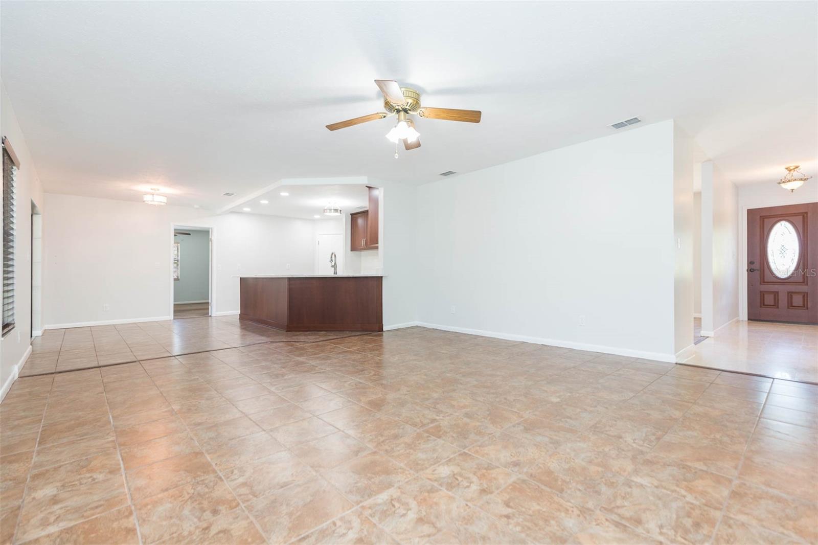 12208 ELSMERE CT, THONOTOSASSA, FL, 33592