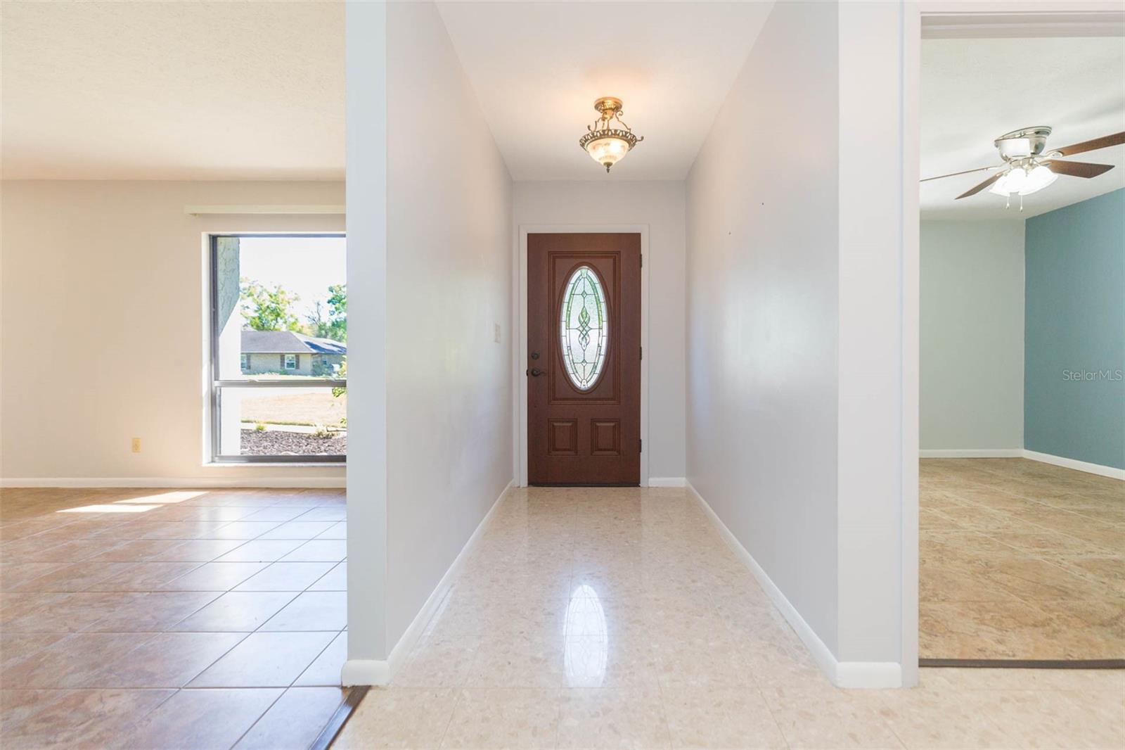 12208 ELSMERE CT, THONOTOSASSA, FL, 33592