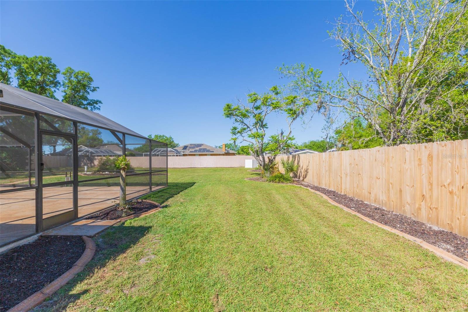 12208 ELSMERE CT, THONOTOSASSA, FL, 33592