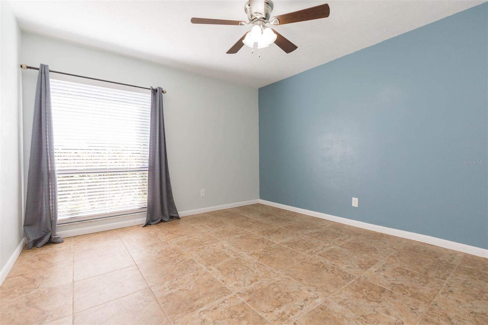 12208 ELSMERE CT, THONOTOSASSA, FL, 33592