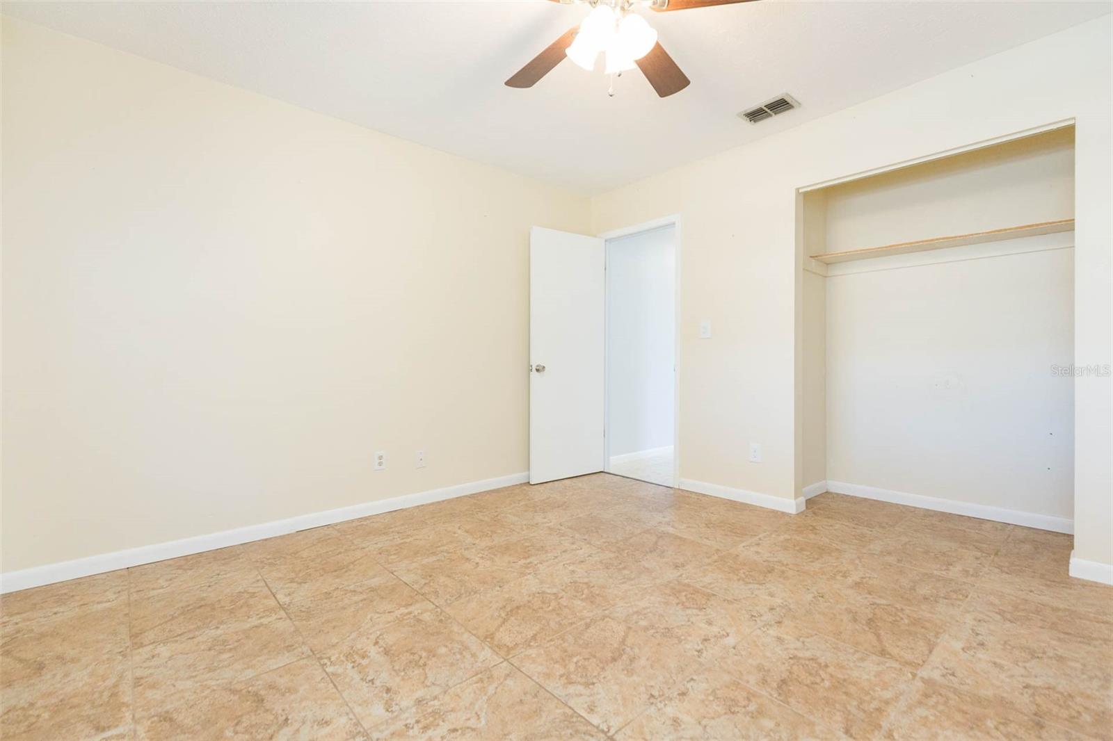 12208 ELSMERE CT, THONOTOSASSA, FL, 33592