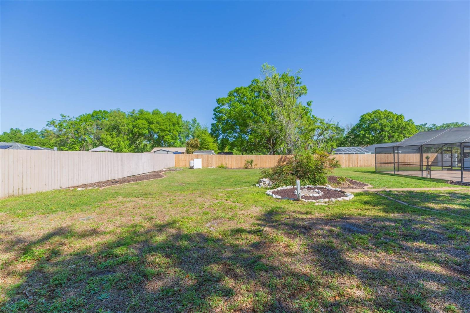 12208 ELSMERE CT, THONOTOSASSA, FL, 33592