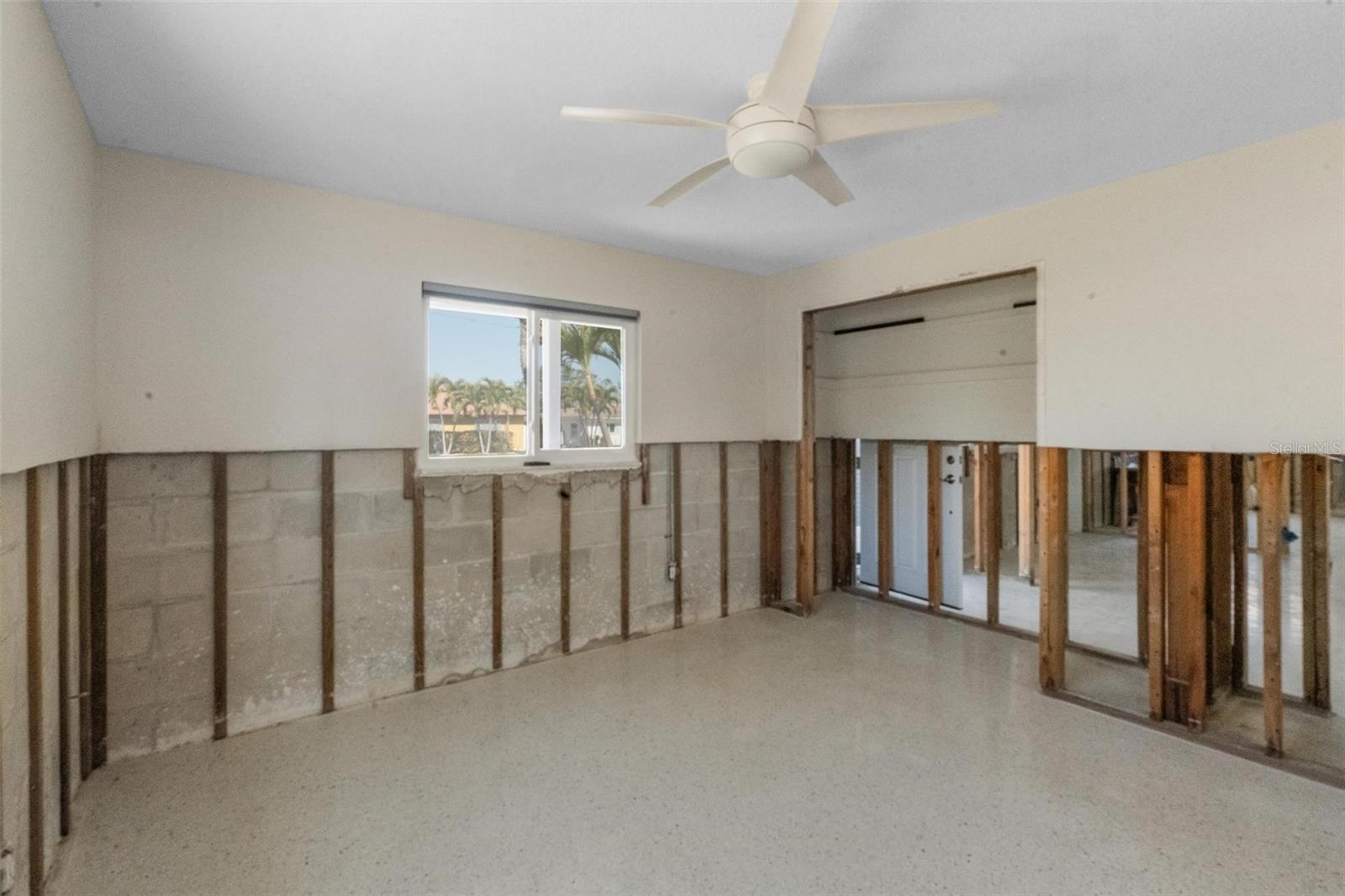 10129 4TH ST E, TREASURE ISLAND, FL, 33706