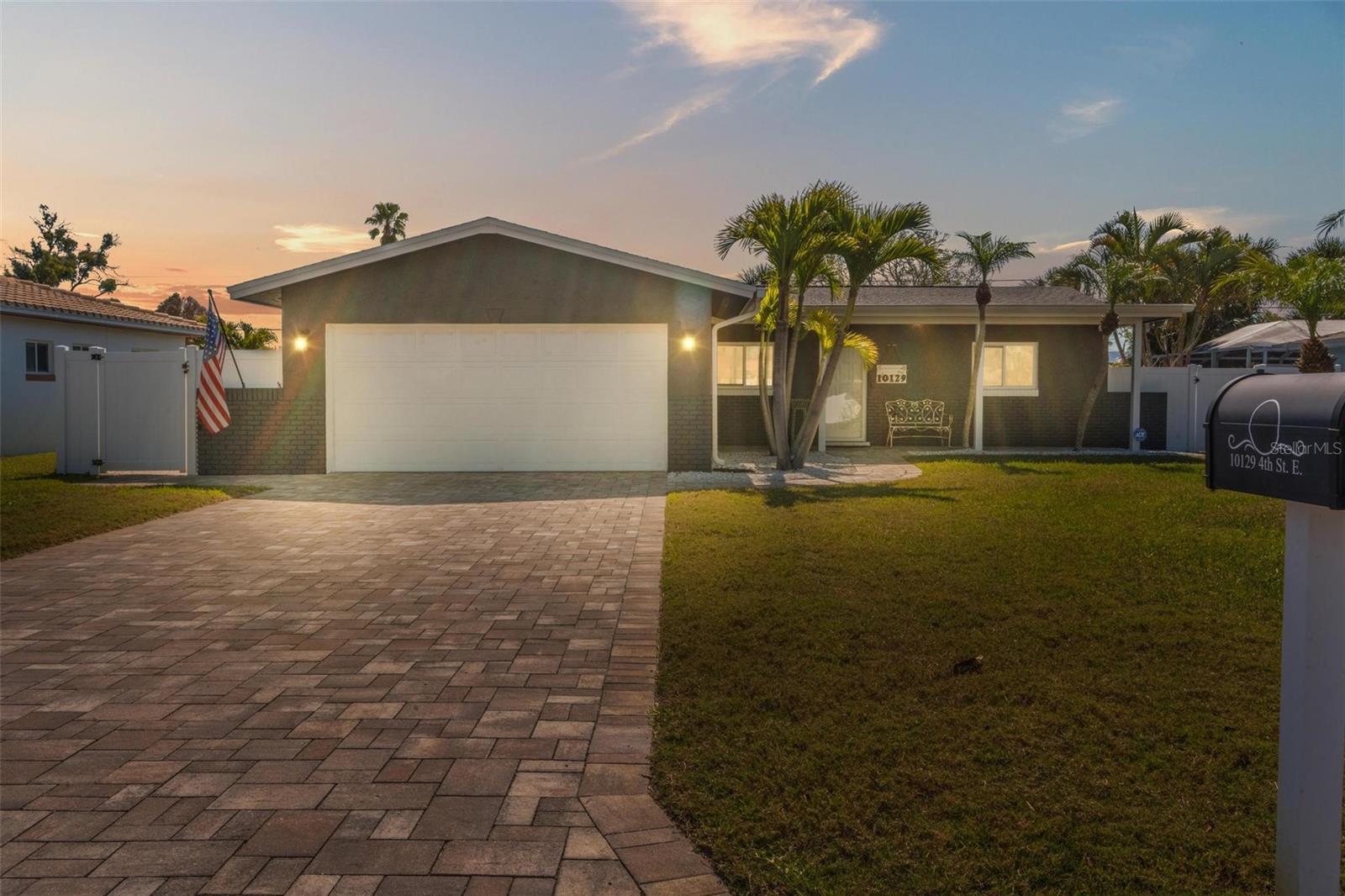 10129 4TH ST E, TREASURE ISLAND, FL, 33706