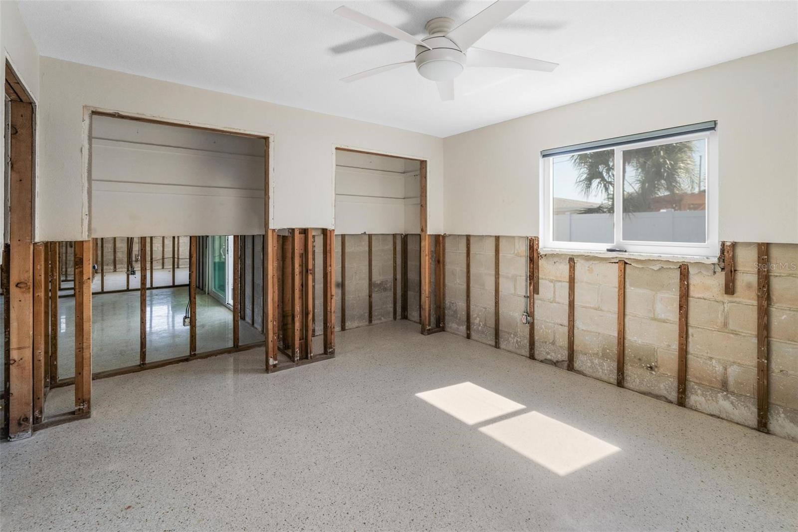 10129 4TH ST E, TREASURE ISLAND, FL, 33706