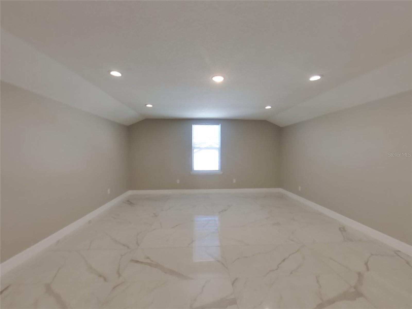 1207 LAVENDER JEWEL CT, PLANT CITY, FL, 33563