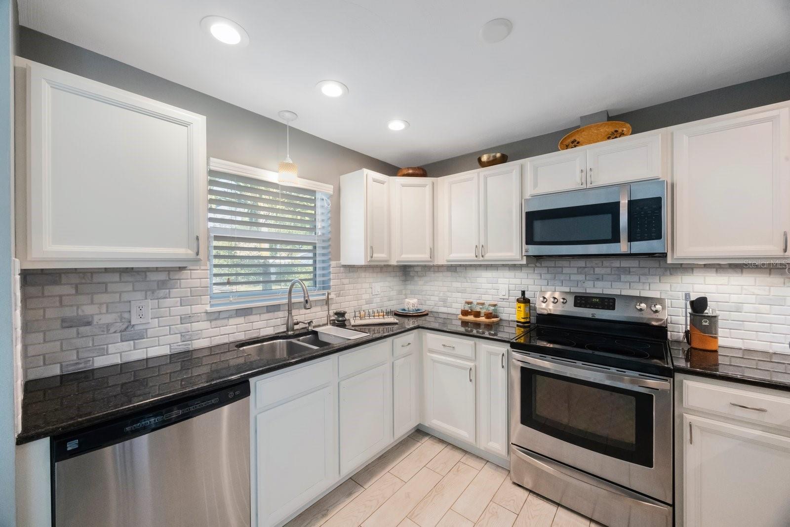 110 61ST ST W, BRADENTON, FL, 34209