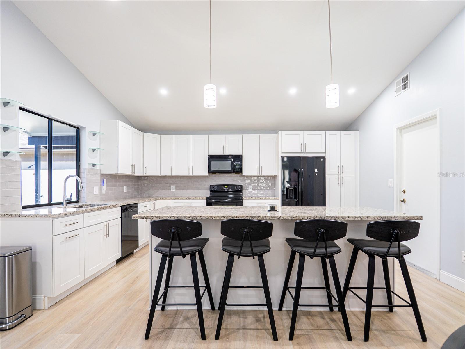 2656 AUTUMN GREEN DR, ORLANDO, FL, 32822