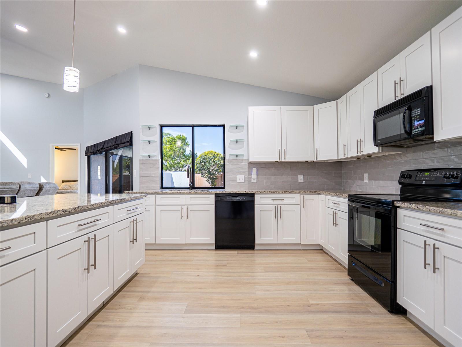 2656 AUTUMN GREEN DR, ORLANDO, FL, 32822