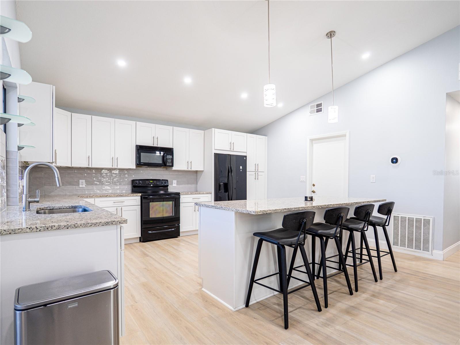 2656 AUTUMN GREEN DR, ORLANDO, FL, 32822