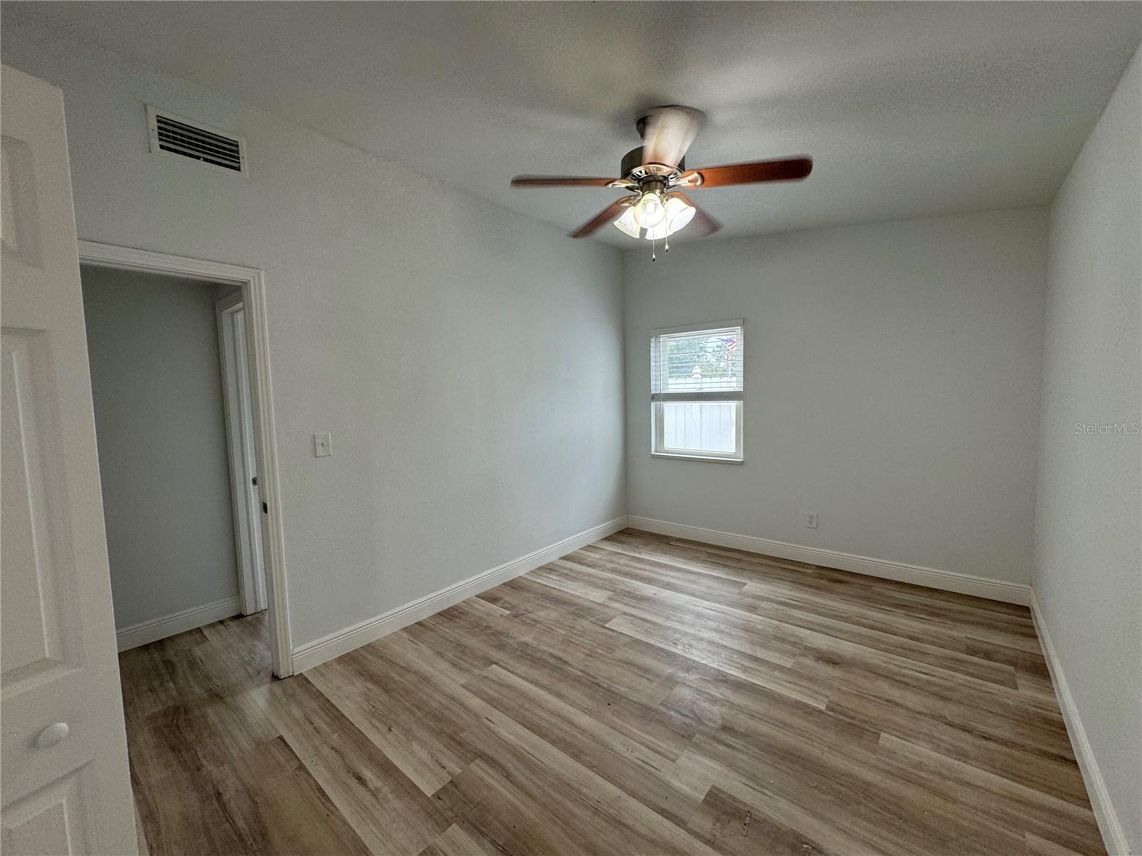 7608 LAKESIDE BLVD, TAMPA, FL, 33614