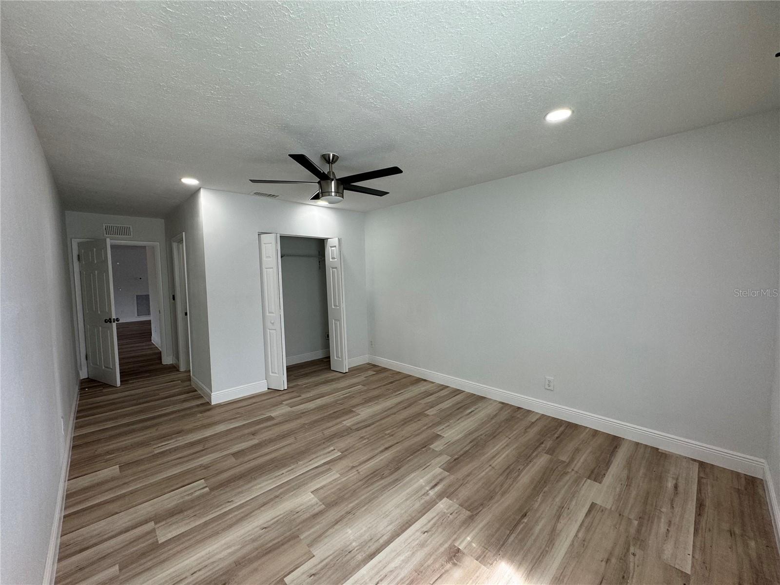 7608 LAKESIDE BLVD, TAMPA, FL, 33614