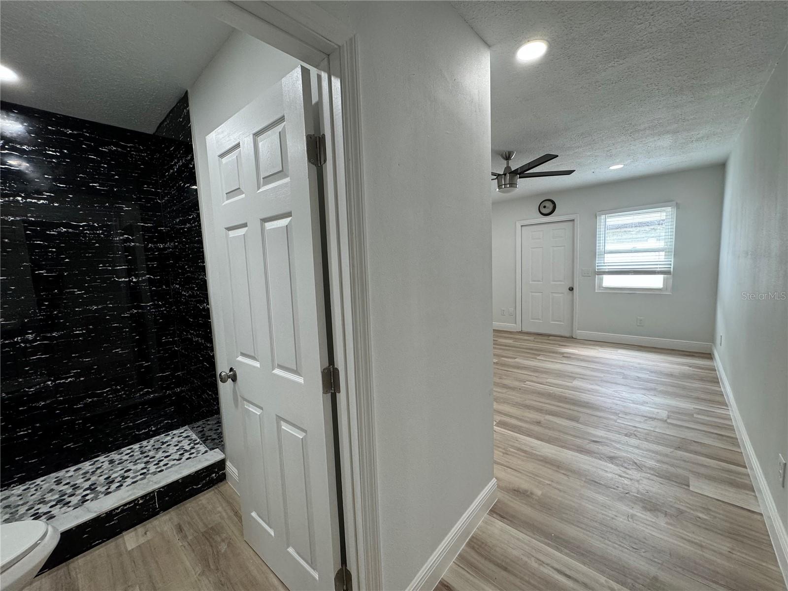 7608 LAKESIDE BLVD, TAMPA, FL, 33614