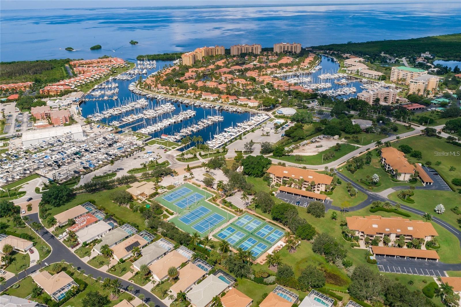 3333 SUNSET KEY CIR #407, PUNTA GORDA, FL, 33955