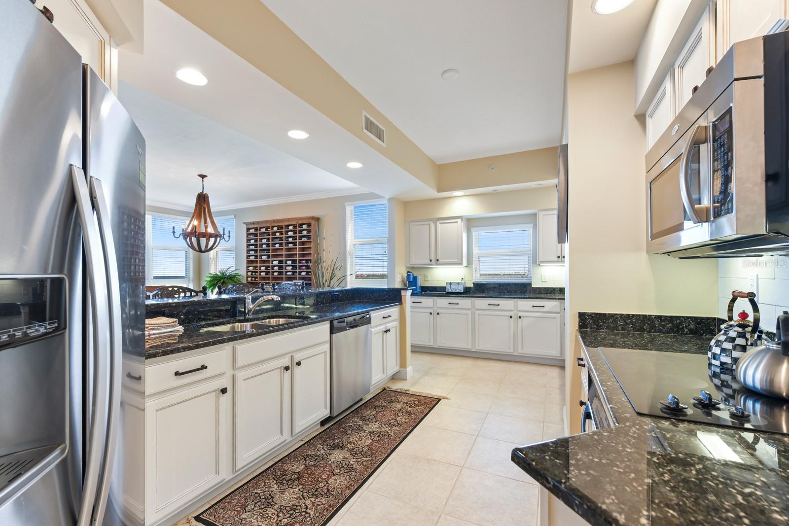 3333 SUNSET KEY CIR #407, PUNTA GORDA, FL, 33955