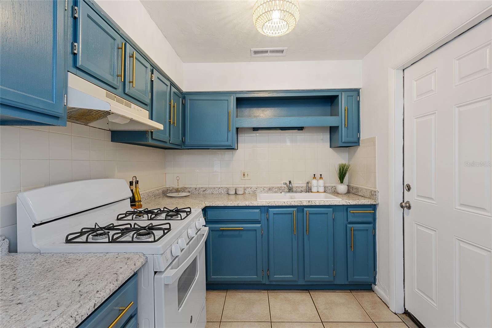 1821 NW 7TH ST, GAINESVILLE, FL, 32609