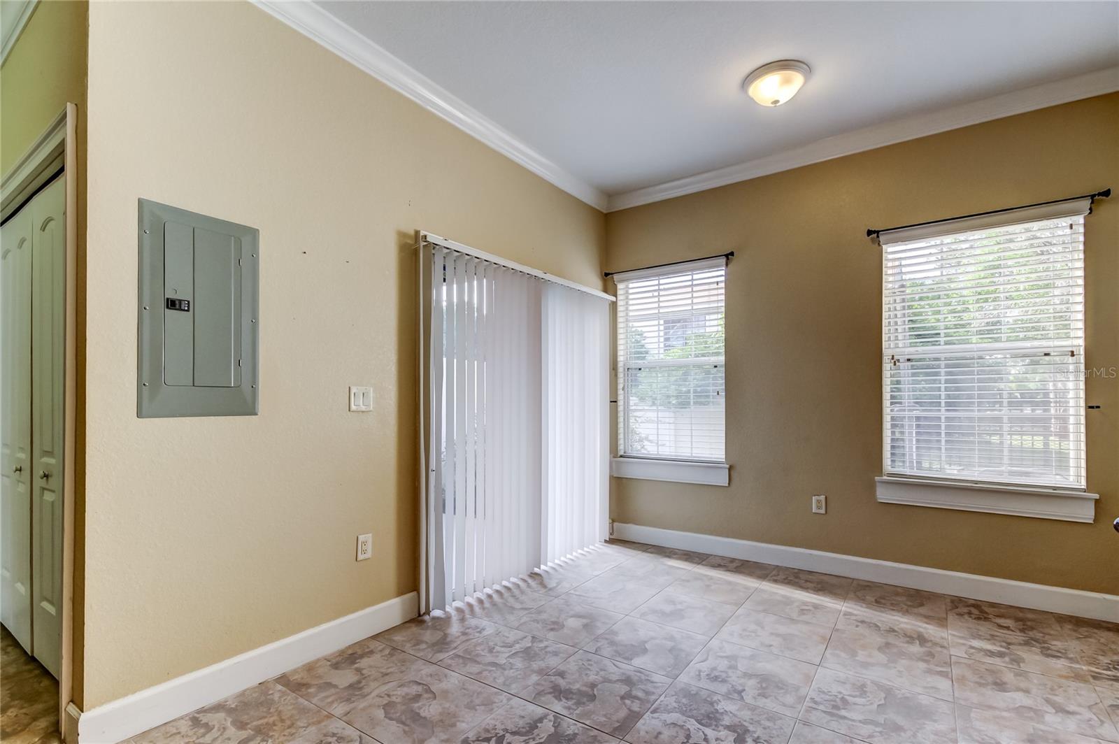 263 ALEXANDER WOODS DR, PLANT CITY, FL, 33563