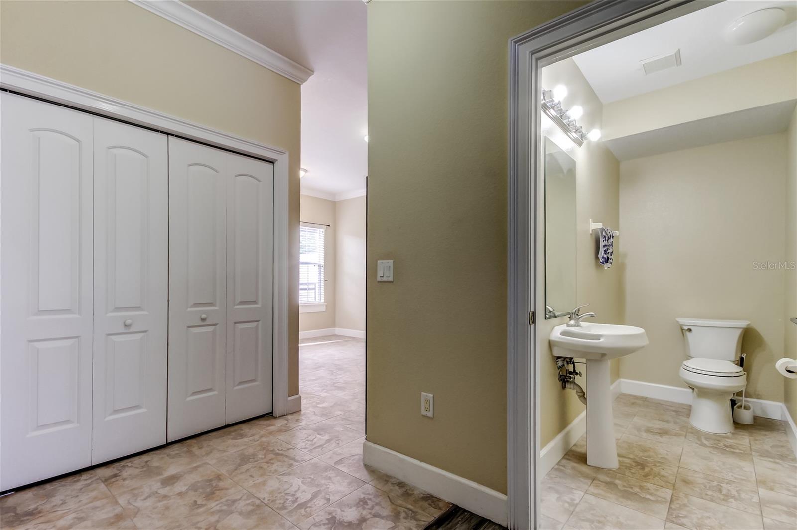263 ALEXANDER WOODS DR, PLANT CITY, FL, 33563