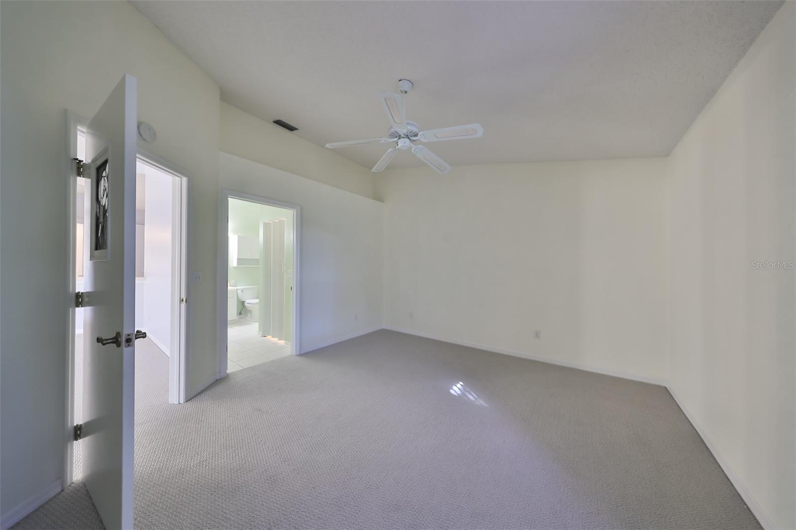 2324 NEW ORCHARD CT, SUN CITY CENTER, FL, 33573