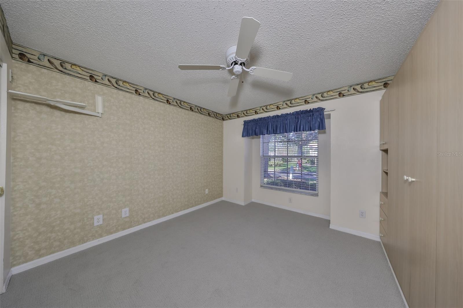 2324 NEW ORCHARD CT, SUN CITY CENTER, FL, 33573