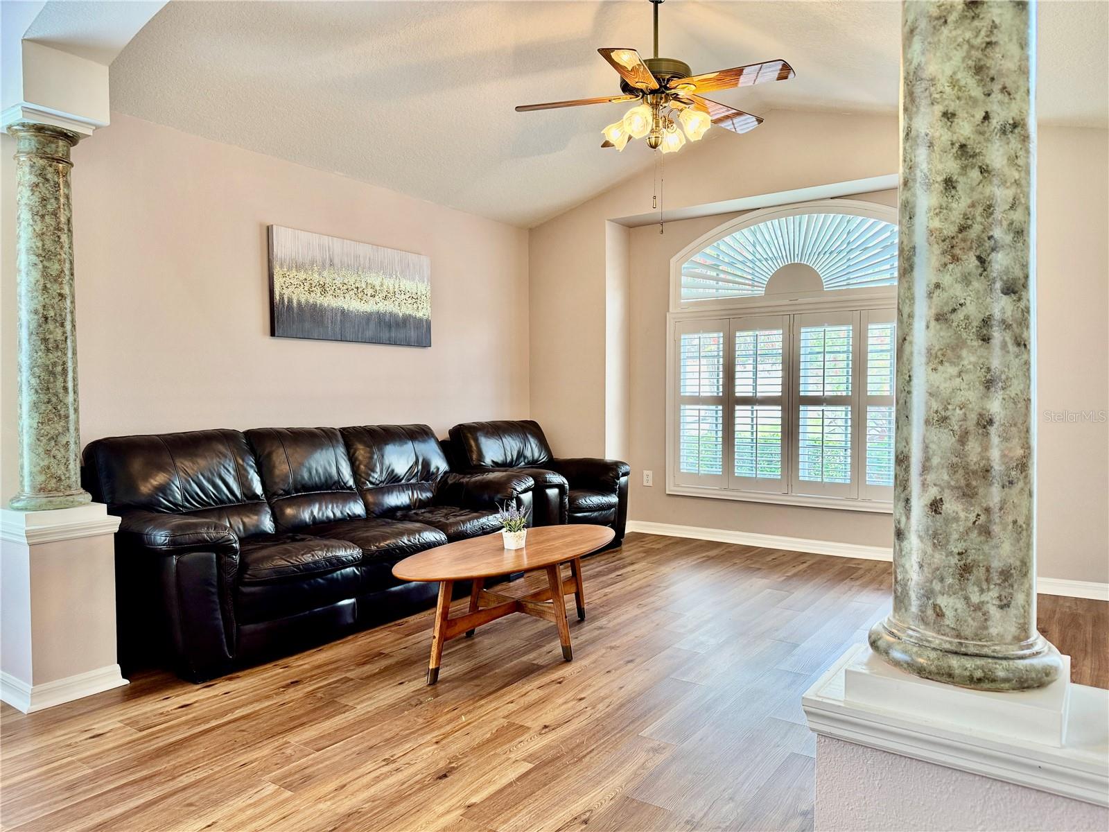 30923 BURLEIGH DR, WESLEY CHAPEL, FL, 33543