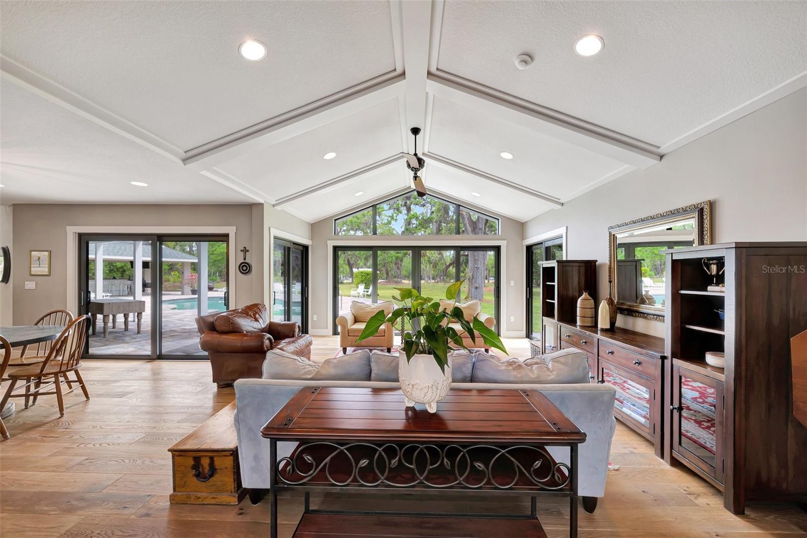 1240 FOX CREEK DR, SARASOTA, FL, 34240