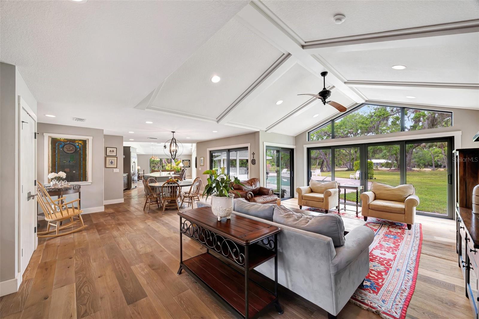 1240 FOX CREEK DR, SARASOTA, FL, 34240