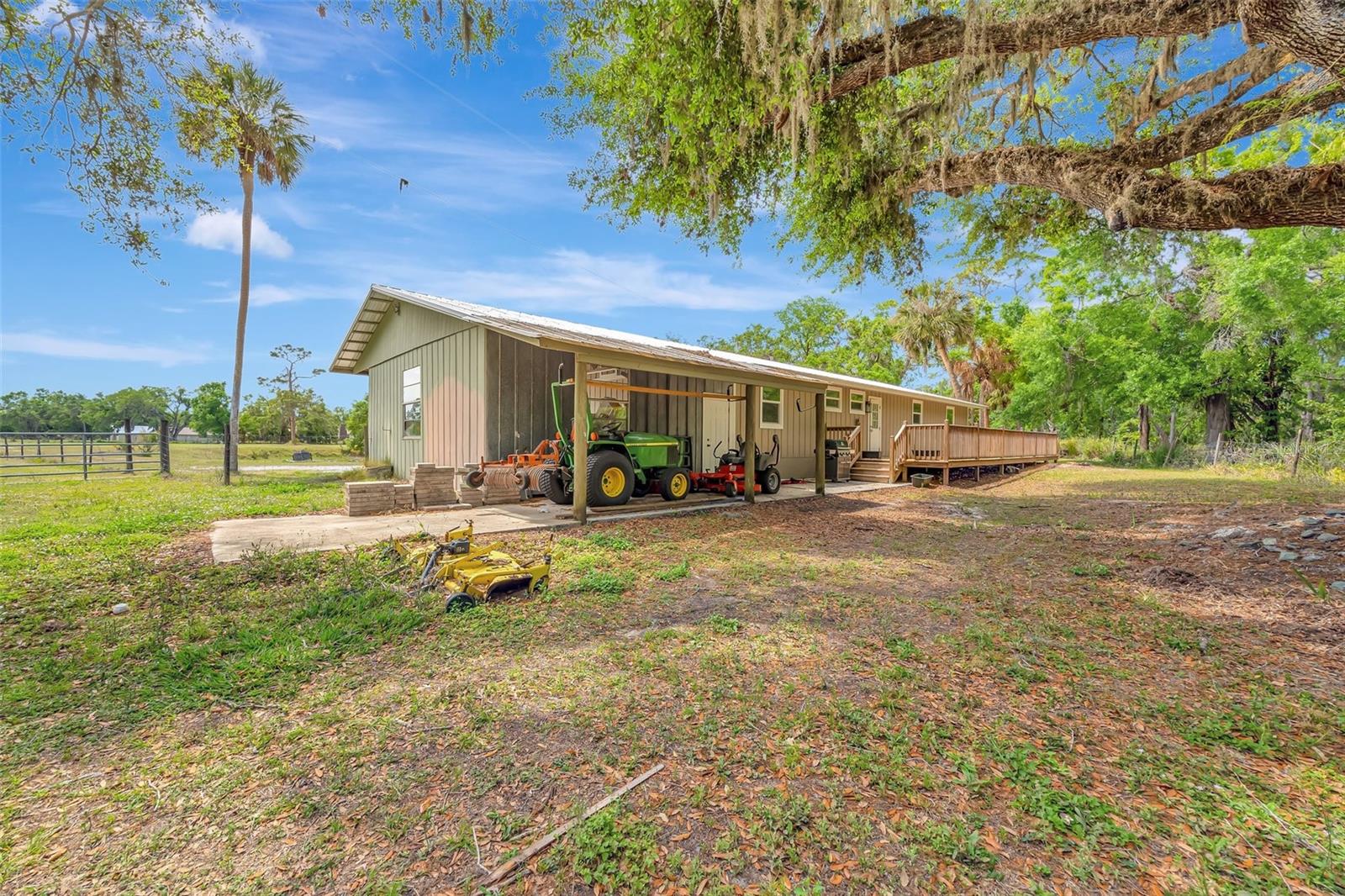 1240 FOX CREEK DR, SARASOTA, FL, 34240