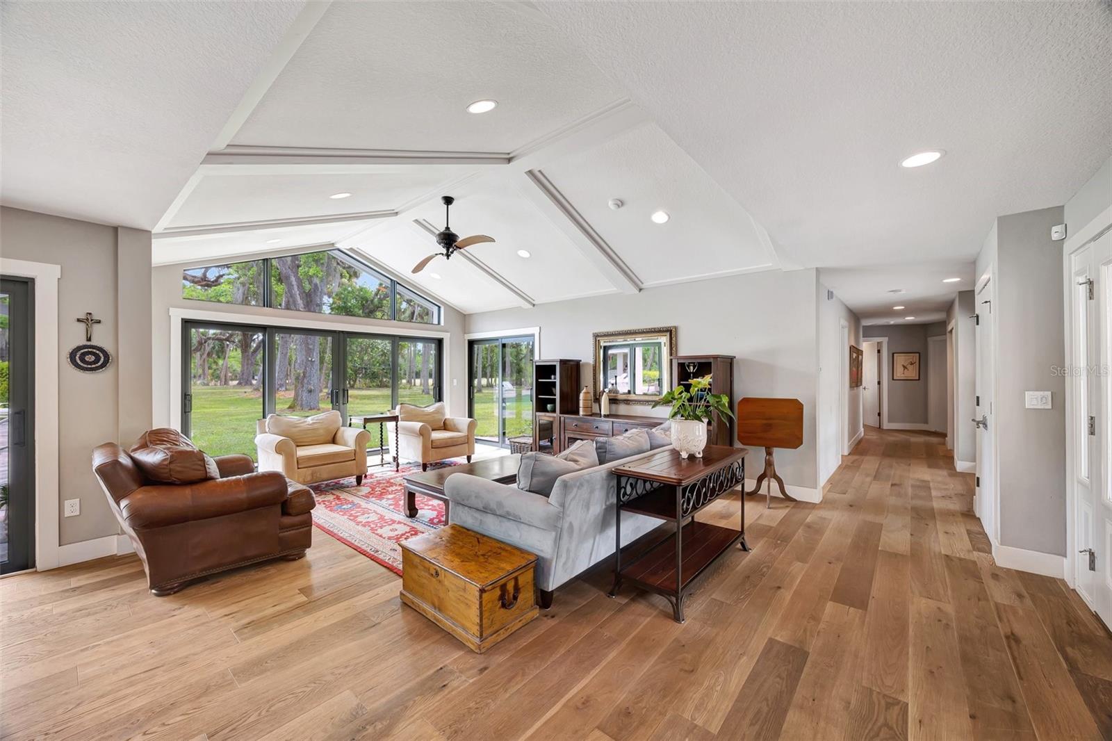 1240 FOX CREEK DR, SARASOTA, FL, 34240