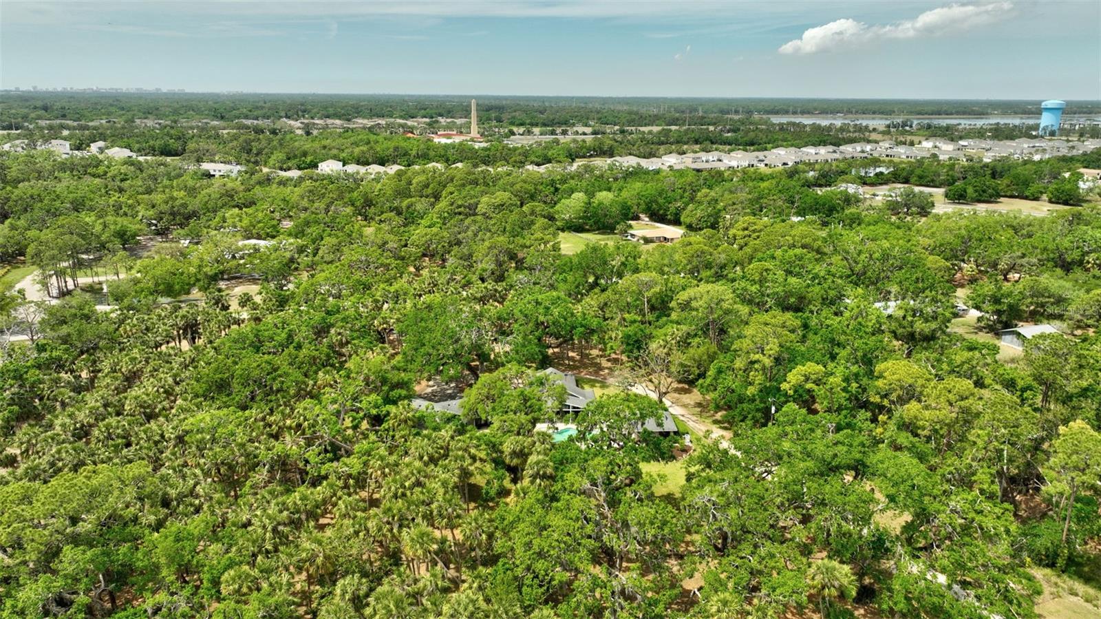 1240 FOX CREEK DR, SARASOTA, FL, 34240