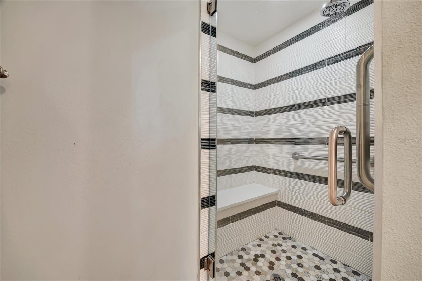 1240 FOX CREEK DR, SARASOTA, FL, 34240