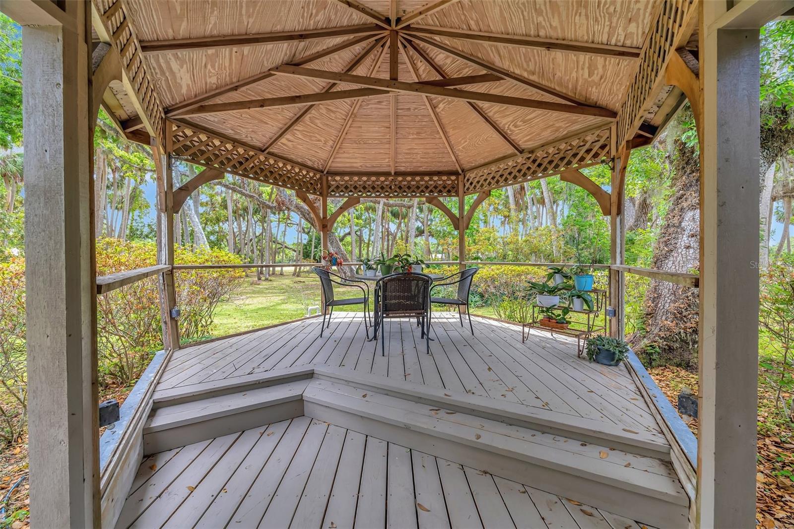 1240 FOX CREEK DR, SARASOTA, FL, 34240