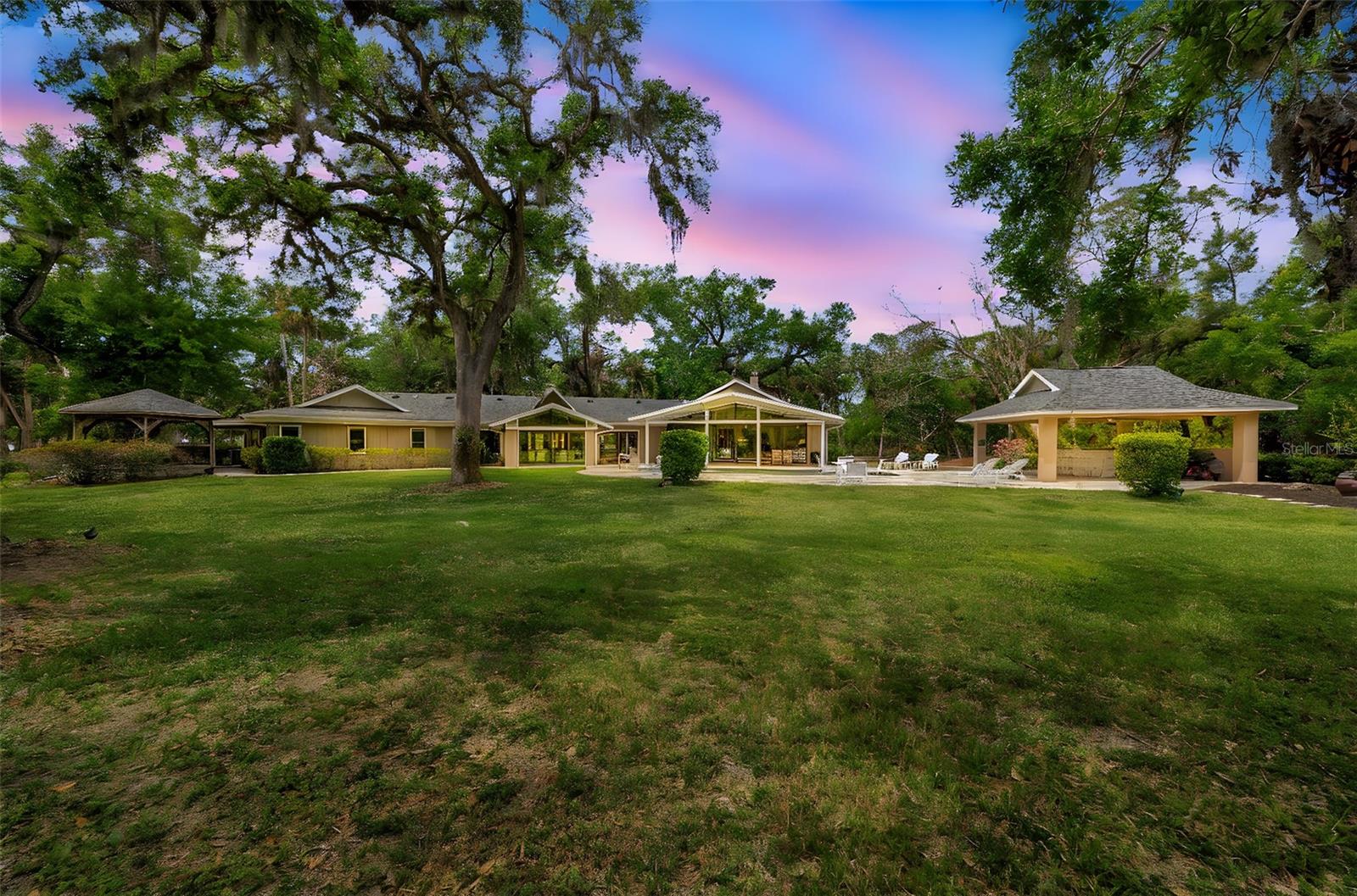 1240 FOX CREEK DR, SARASOTA, FL, 34240