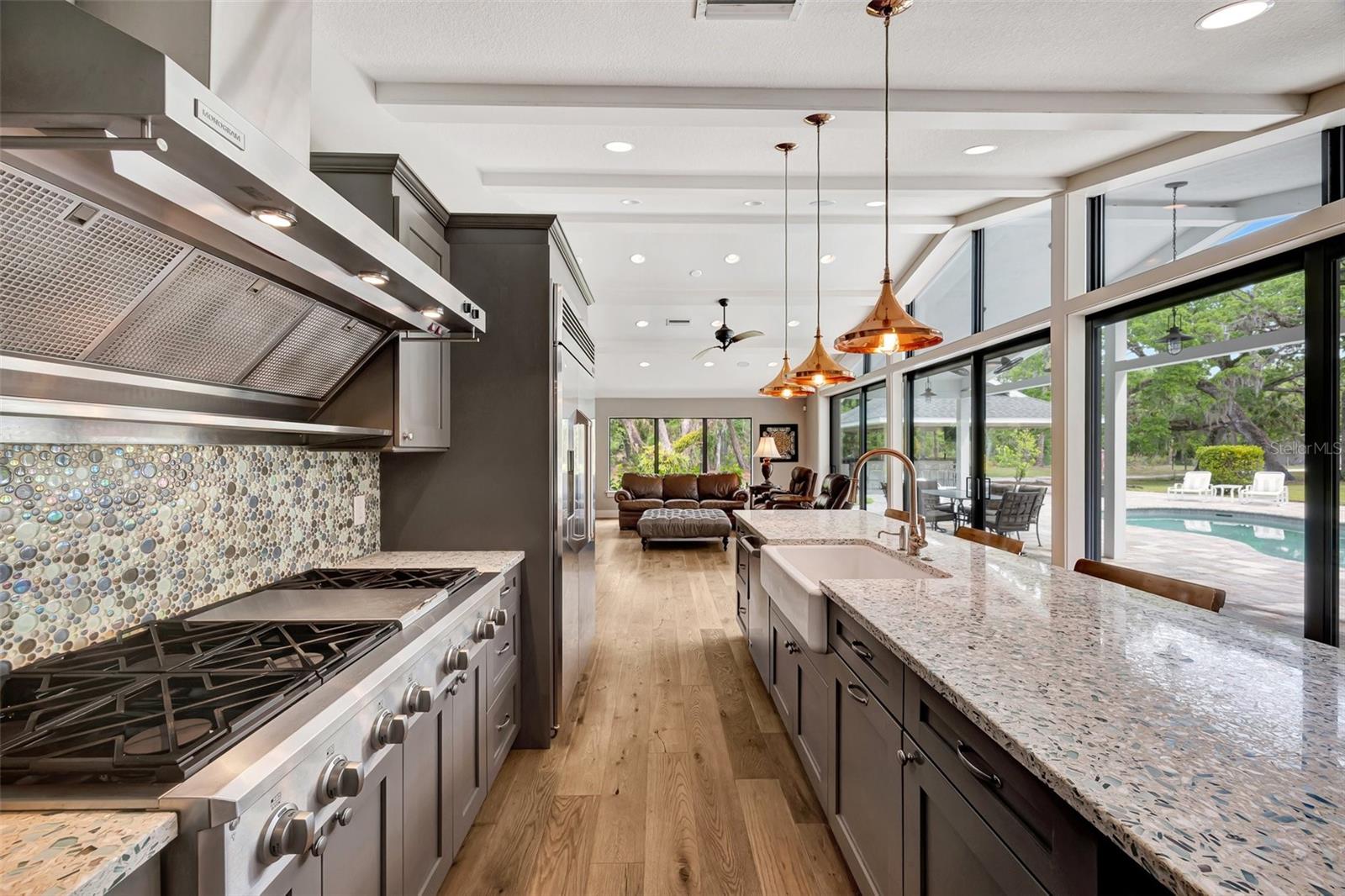 1240 FOX CREEK DR, SARASOTA, FL, 34240