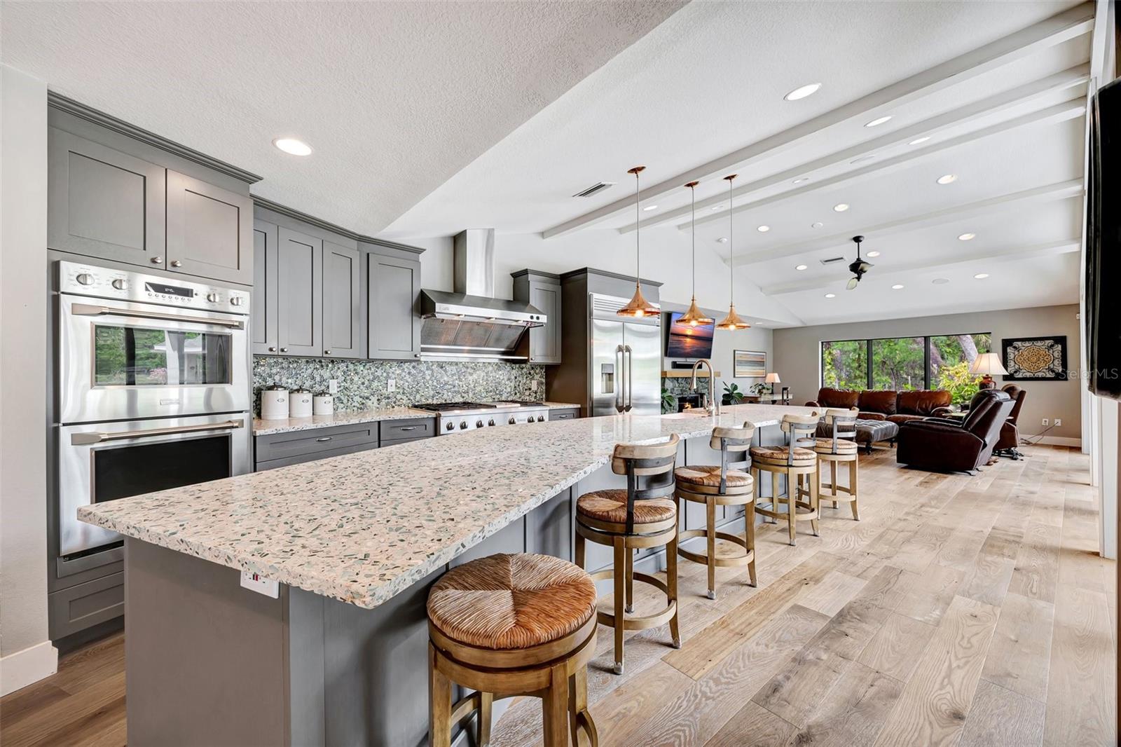 1240 FOX CREEK DR, SARASOTA, FL, 34240