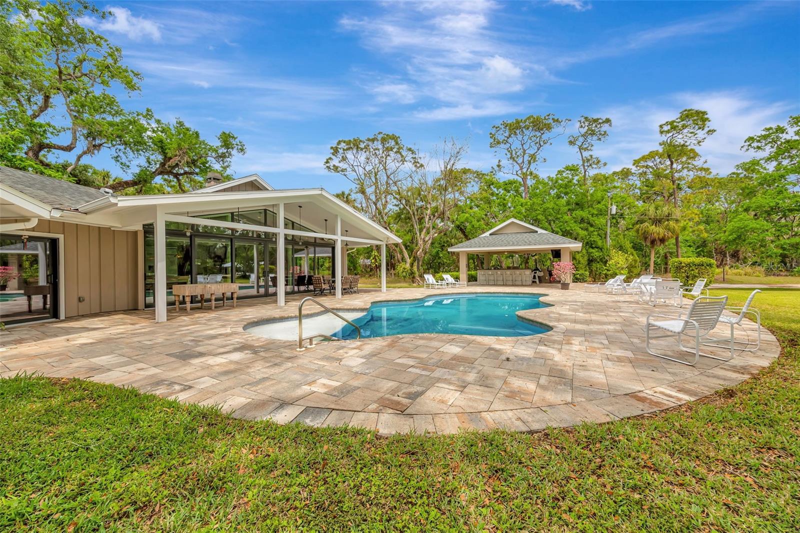 1240 FOX CREEK DR, SARASOTA, FL, 34240