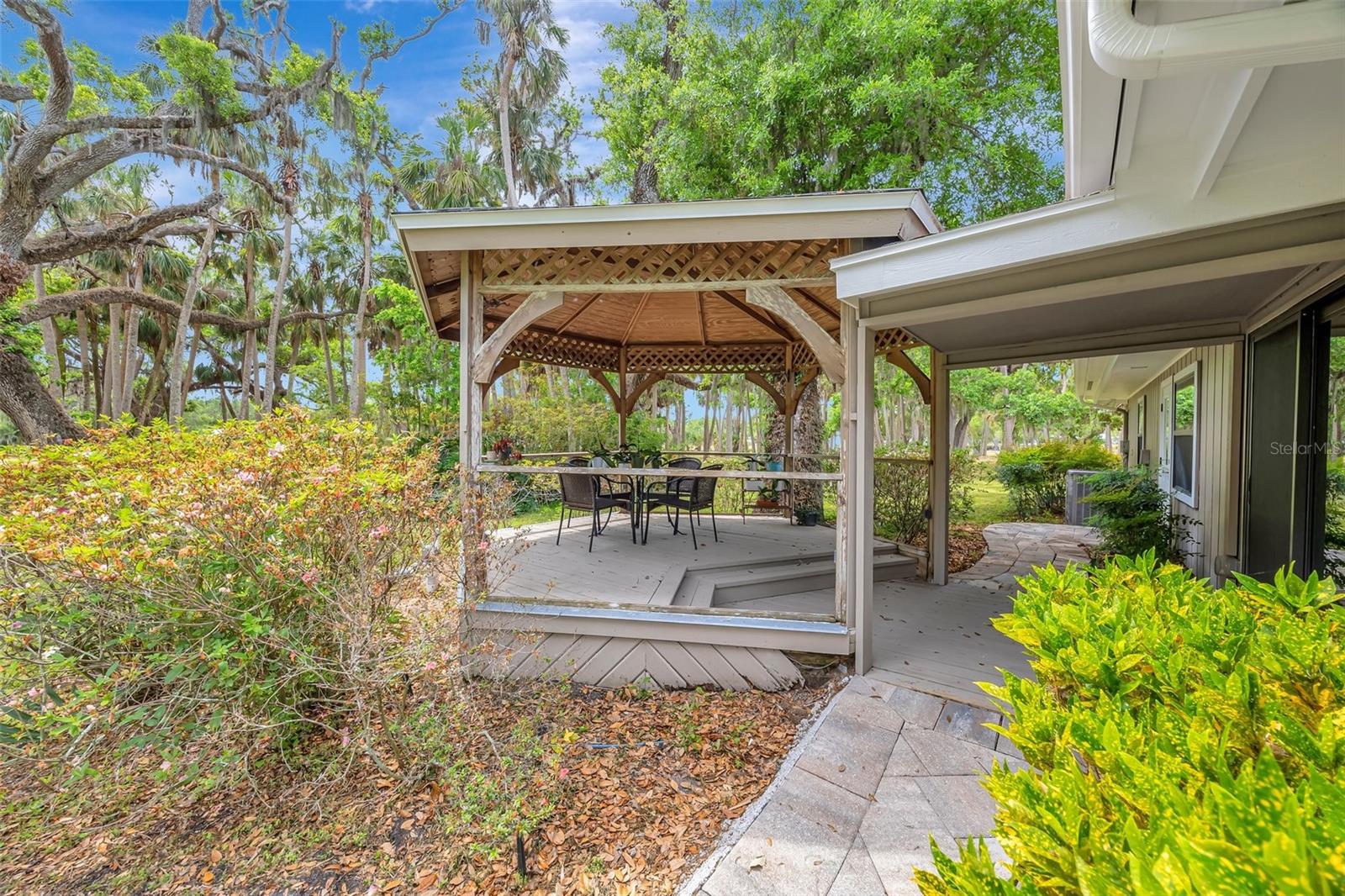 1240 FOX CREEK DR, SARASOTA, FL, 34240