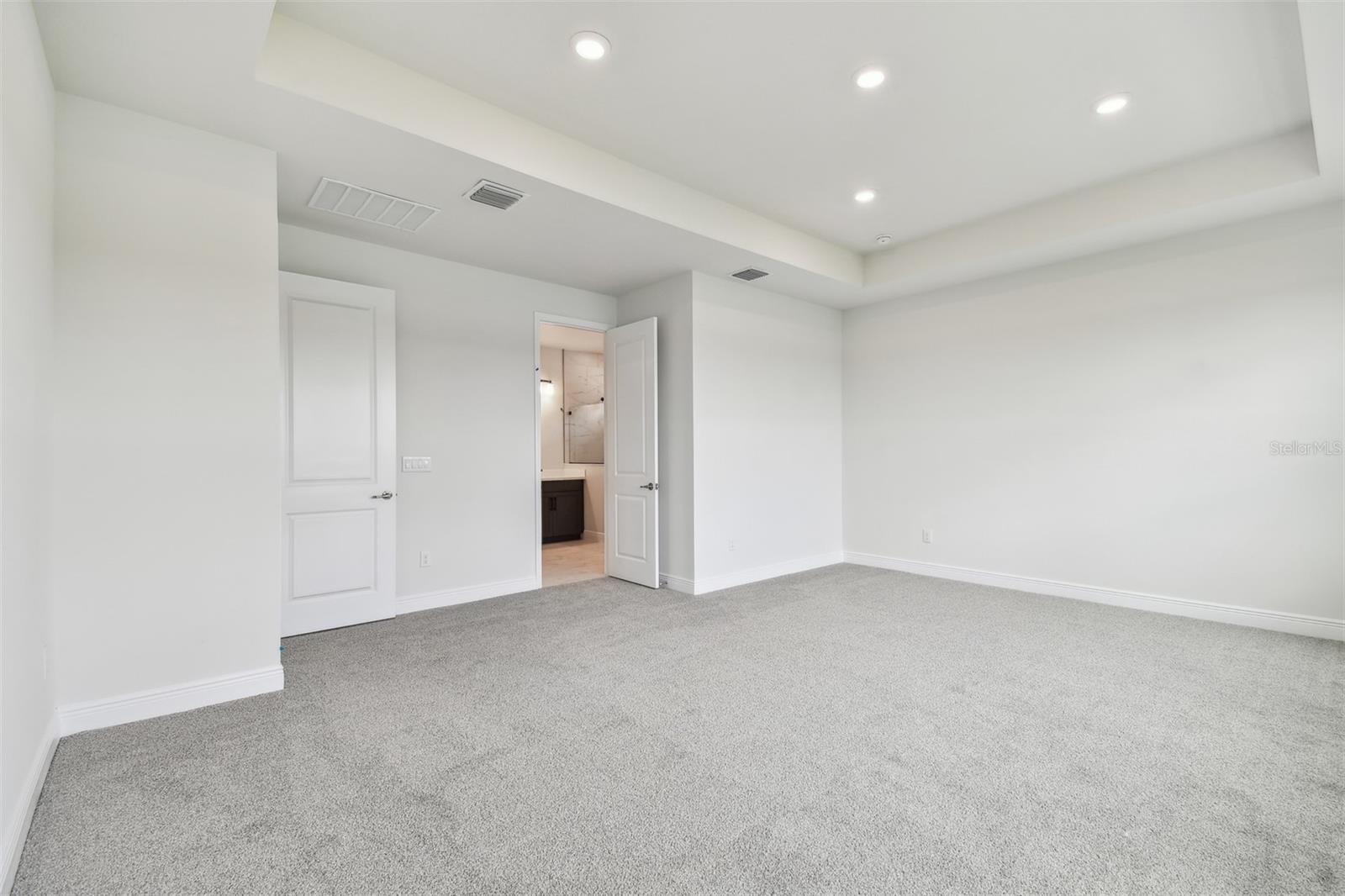 31651 WESTBURY ESTATES AVE, WESLEY CHAPEL, FL, 33545