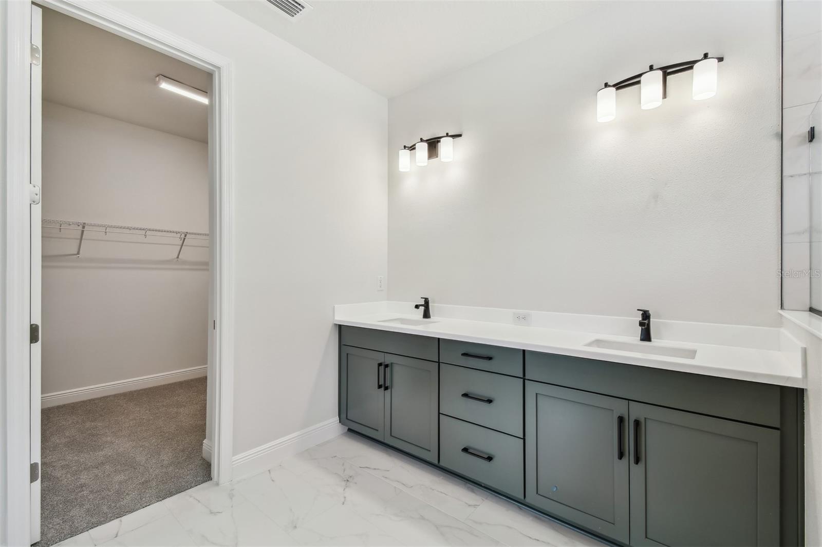 31651 WESTBURY ESTATES AVE, WESLEY CHAPEL, FL, 33545