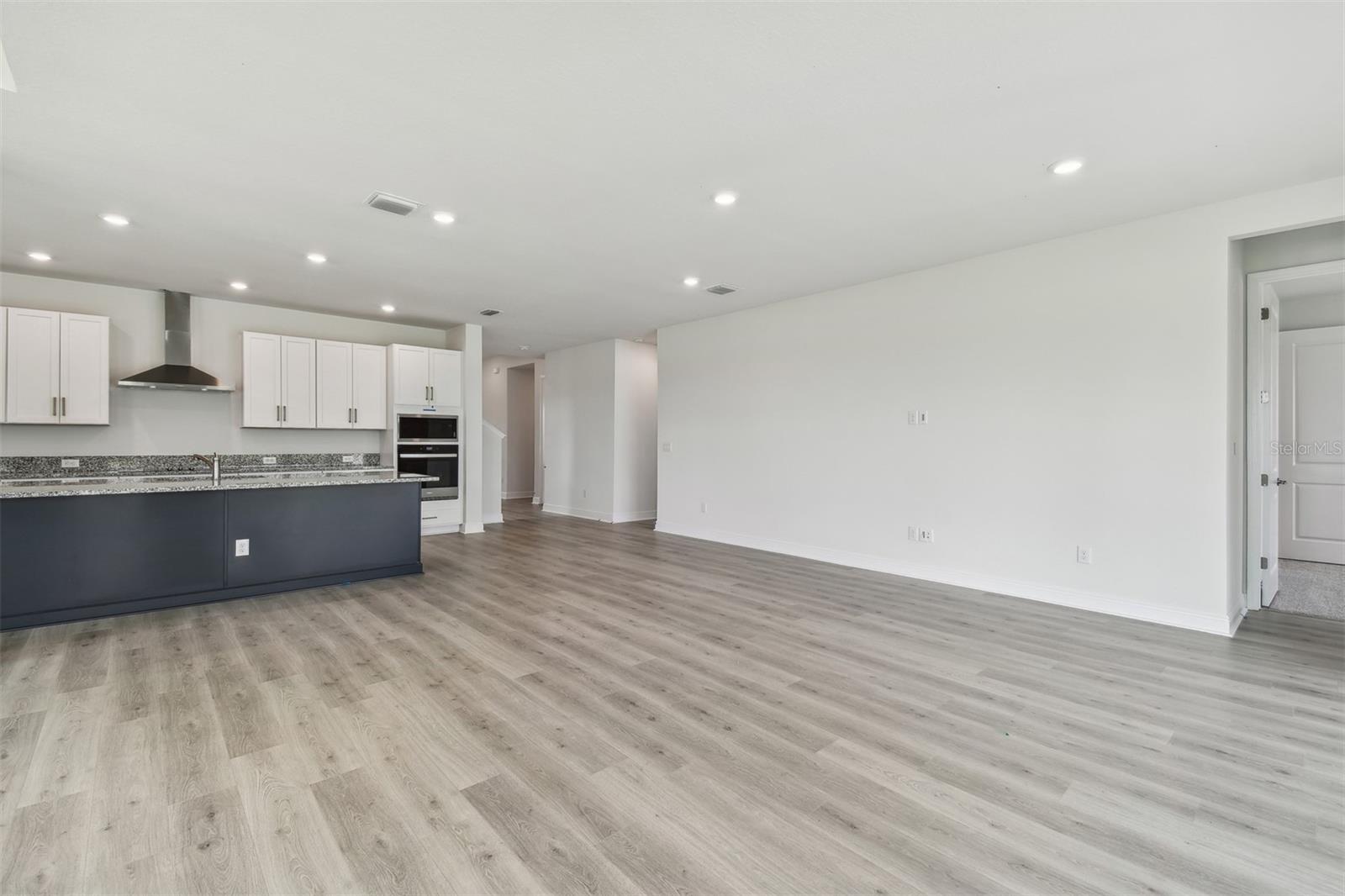 31651 WESTBURY ESTATES AVE, WESLEY CHAPEL, FL, 33545