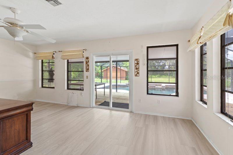 7006 41ST AVE E, BRADENTON, FL, 34208