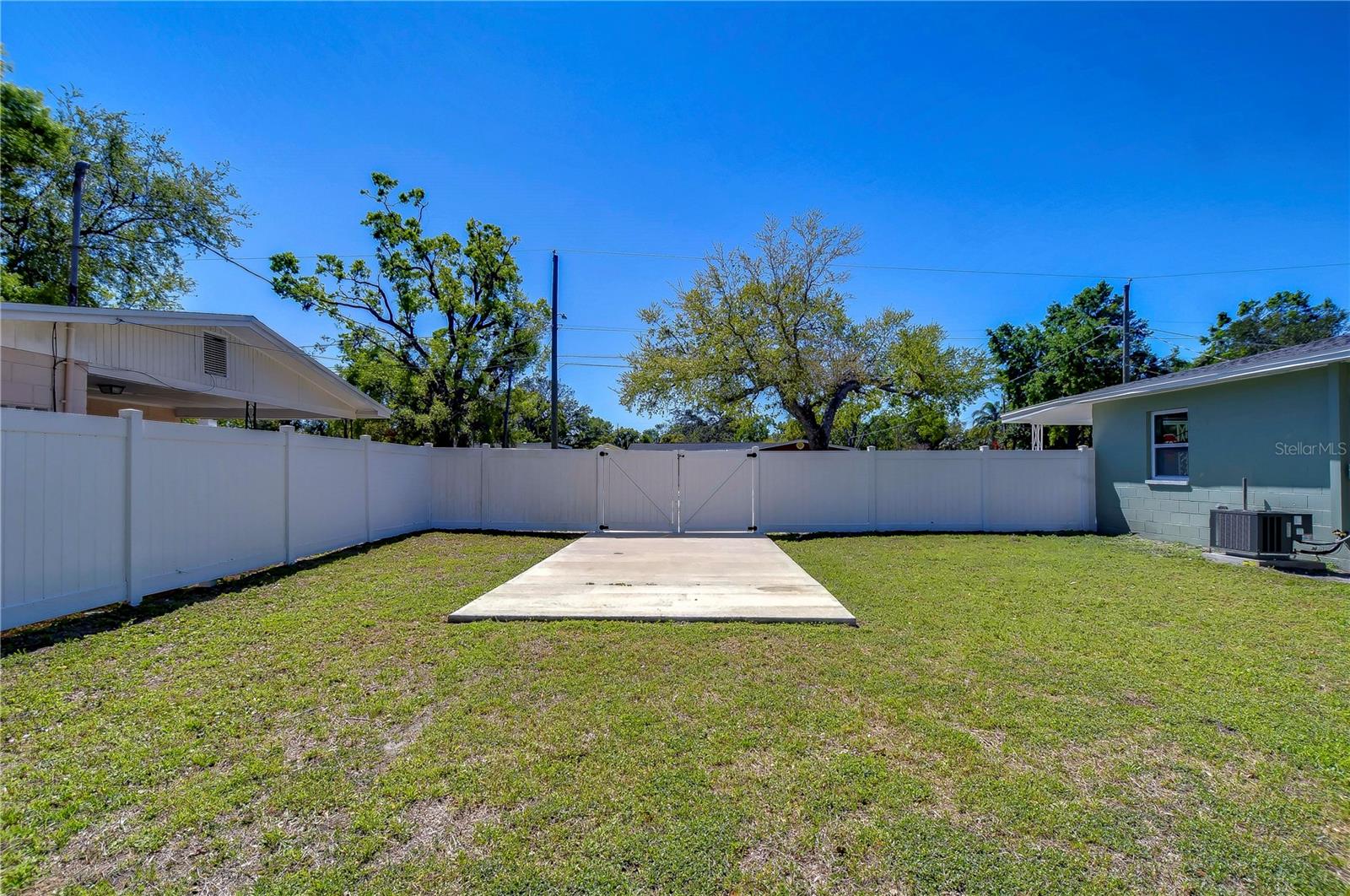 1702 E FRIERSON AVE, TAMPA, FL, 33610