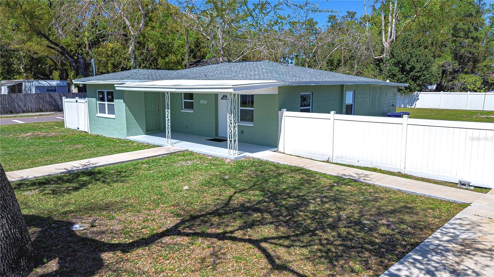 1702 E FRIERSON AVE, TAMPA, FL, 33610