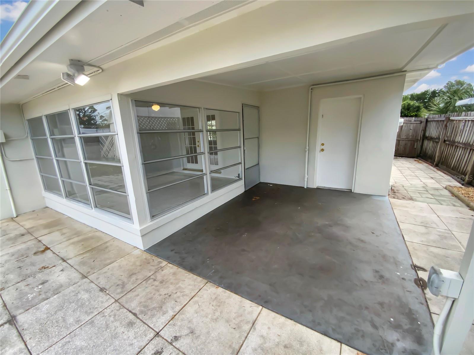 5531 9TH AVE N, ST PETERSBURG, FL, 33710