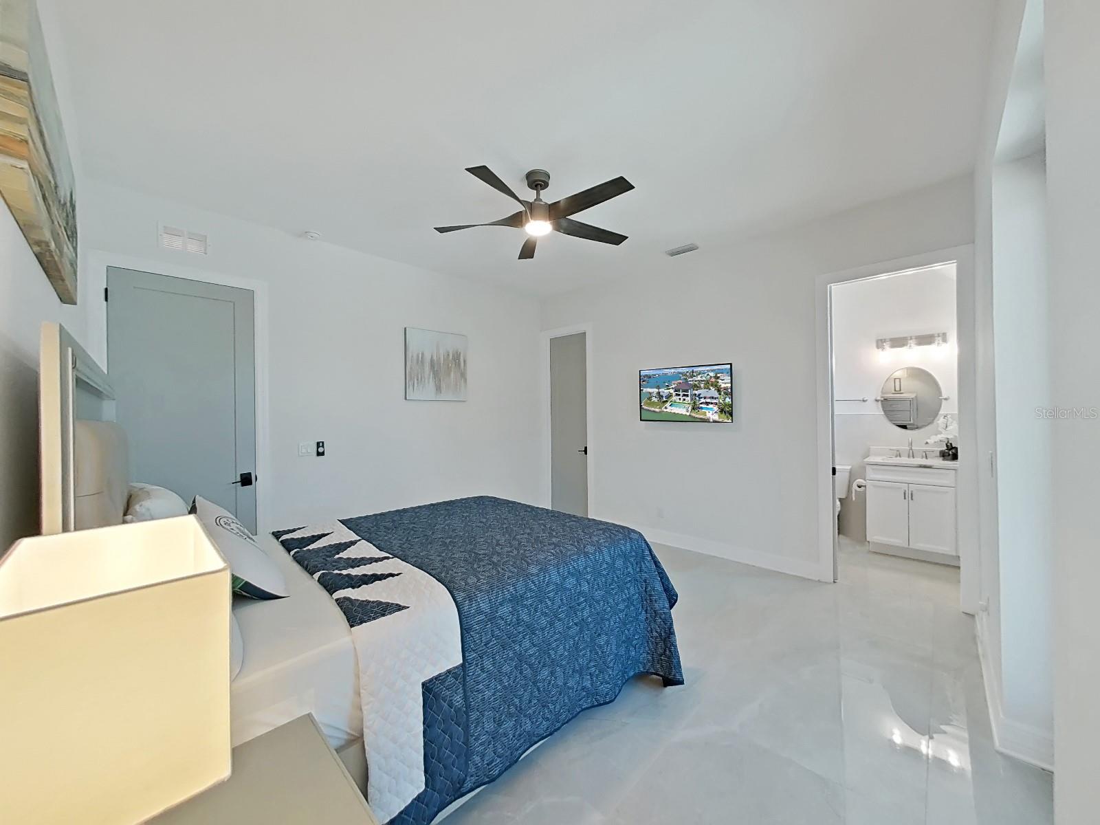 882 BAY POINT DR, MADEIRA BEACH, FL, 33708