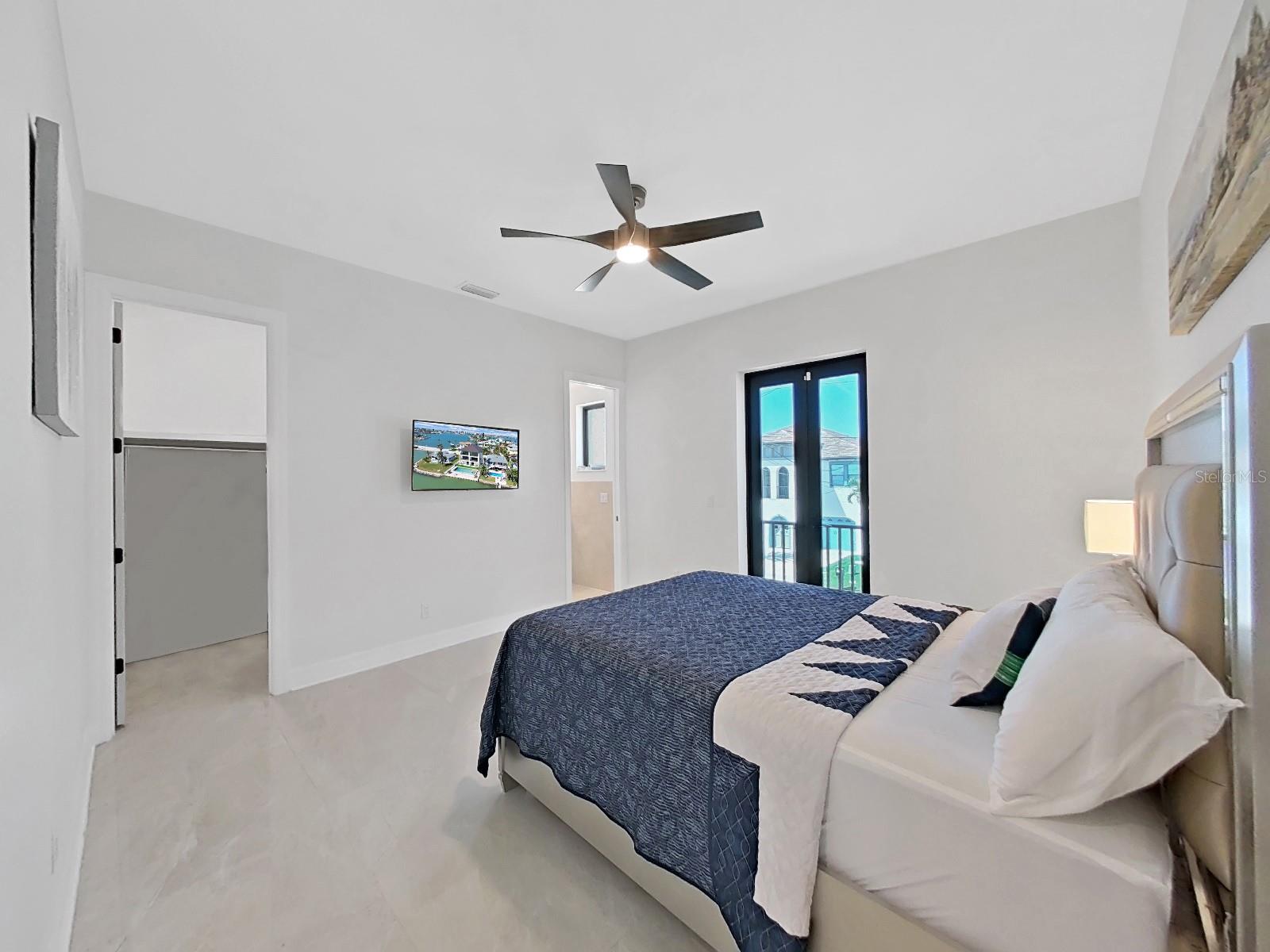 882 BAY POINT DR, MADEIRA BEACH, FL, 33708