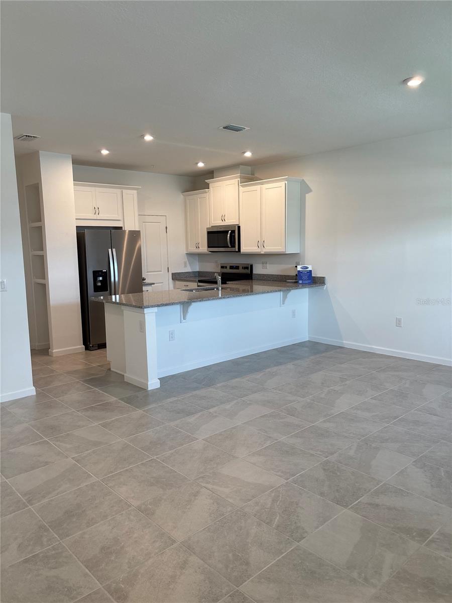 4232 SADLER RD, APOPKA, FL, 32712